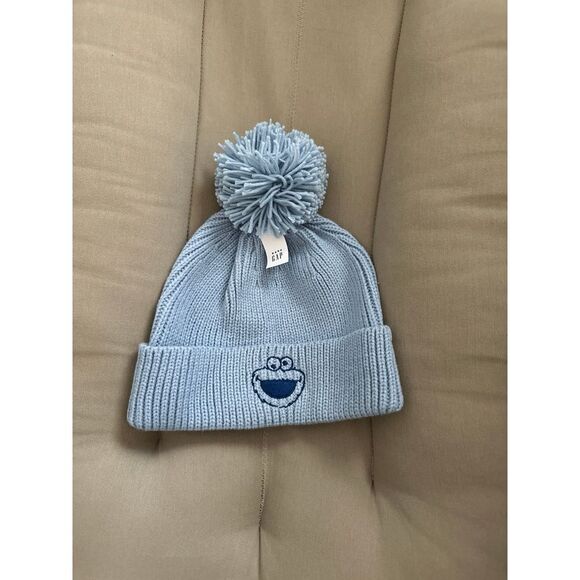 GAP Other - Gap children's beanie new with tags Cookie Monster Blue Pom Pom